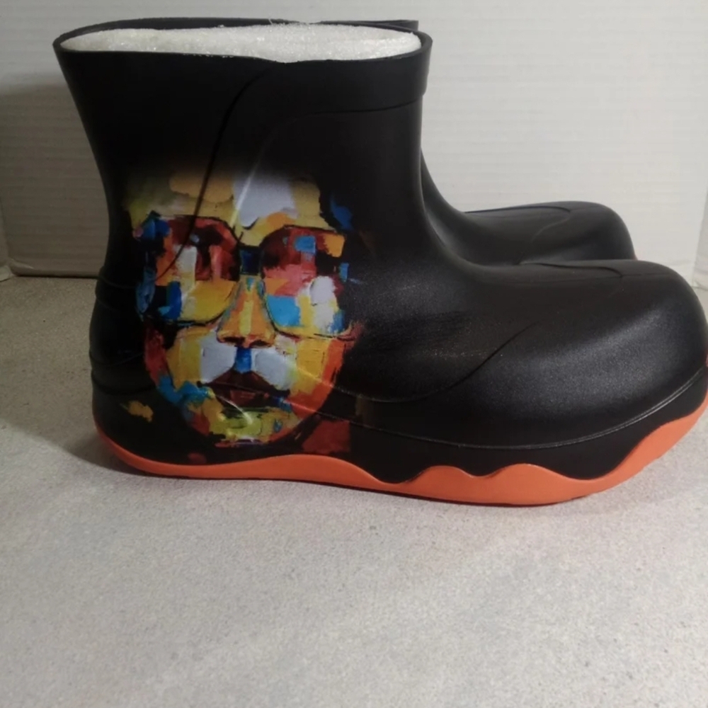 UIN Art Travel Booties W1136790 Womans Sz. 7/7.5 NEW - Picture 2 of 11
